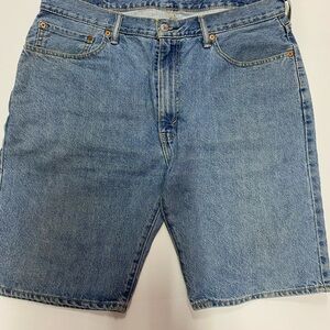 Levi’s 505 Jean shorts W38